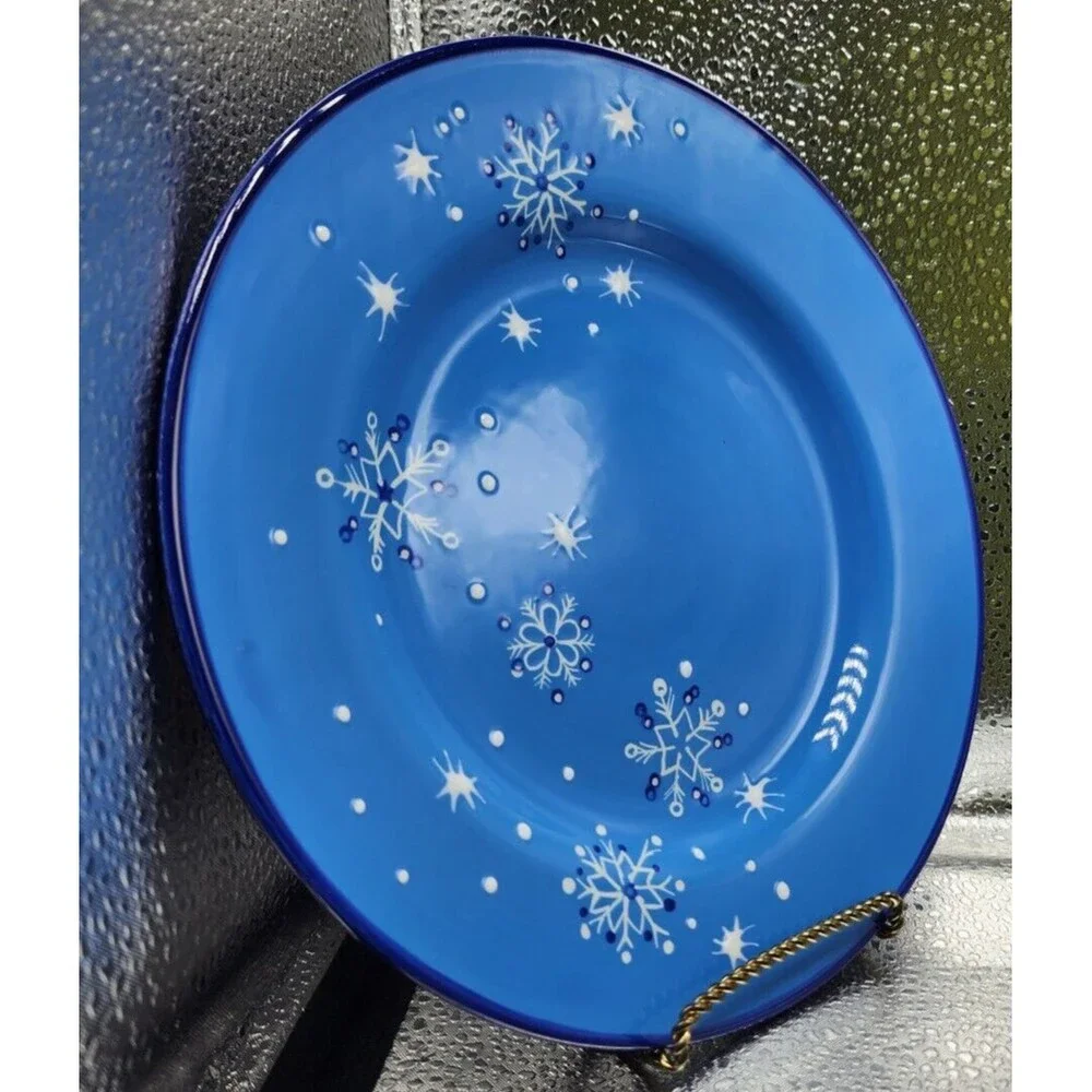 Pfaltzgraff Ice Crystals  Holiday/Winter Snowflakes Salad Plates (Set of Four)